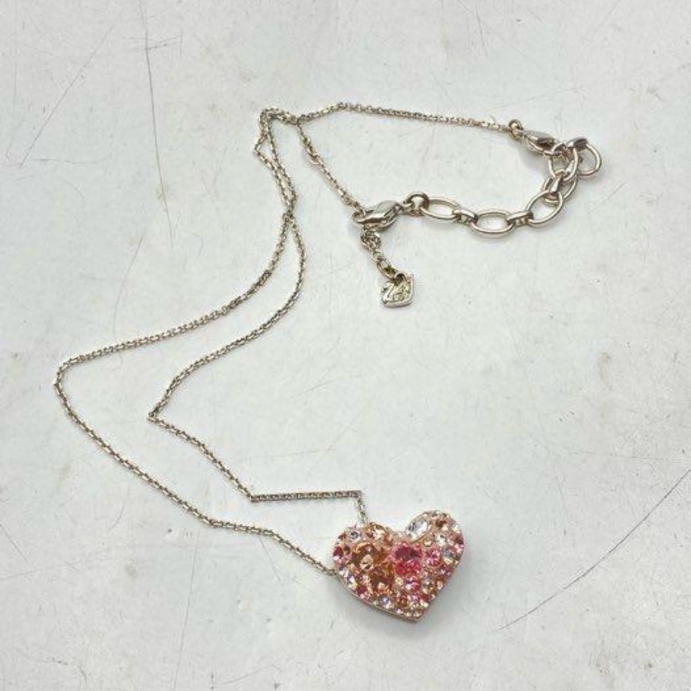 Swarovski Heart Crystal Pendant Necklace in Pink